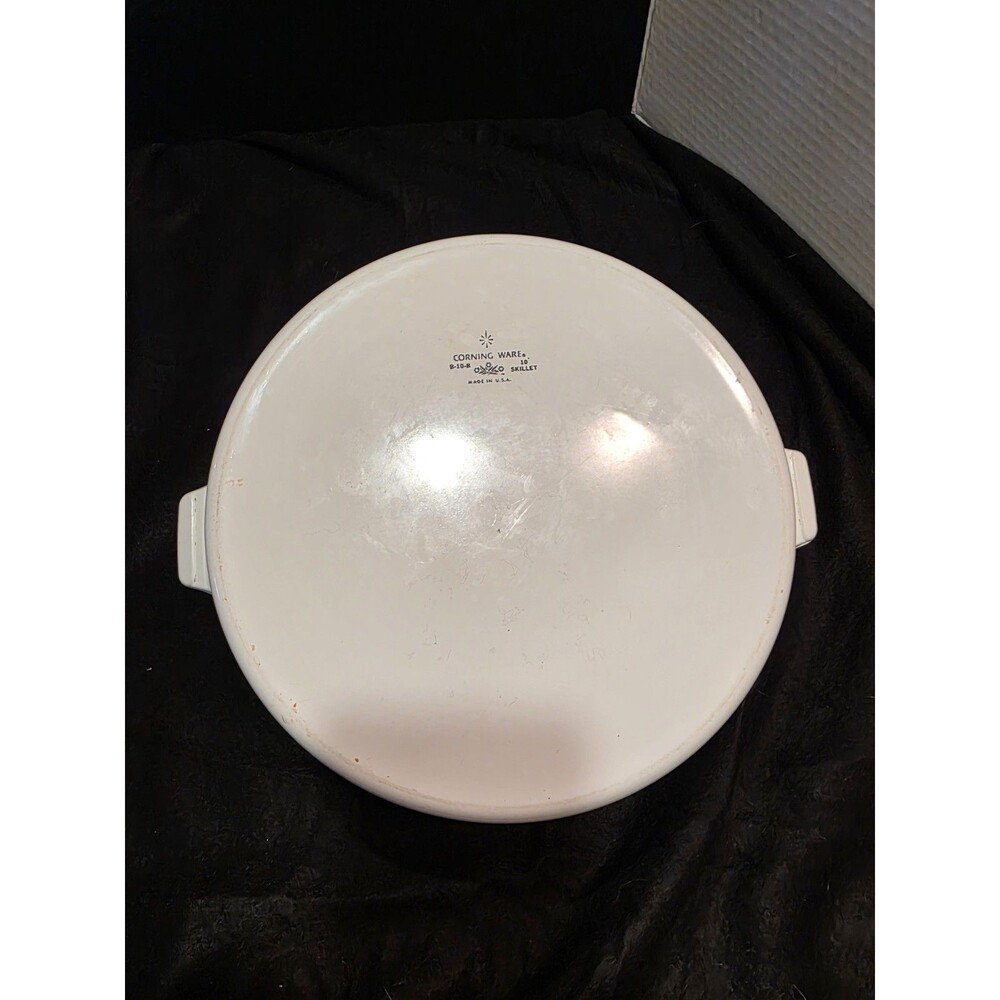 corning ware vintage B-1 3/4 QT And B-10-B‎ 10" Skillet With Lids - Picture 15 of 16